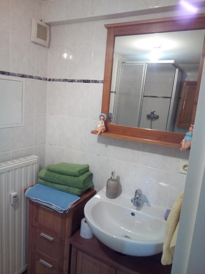 Kleine Ferienwohnung Am Kahlaer Markt Kahla  外观 照片